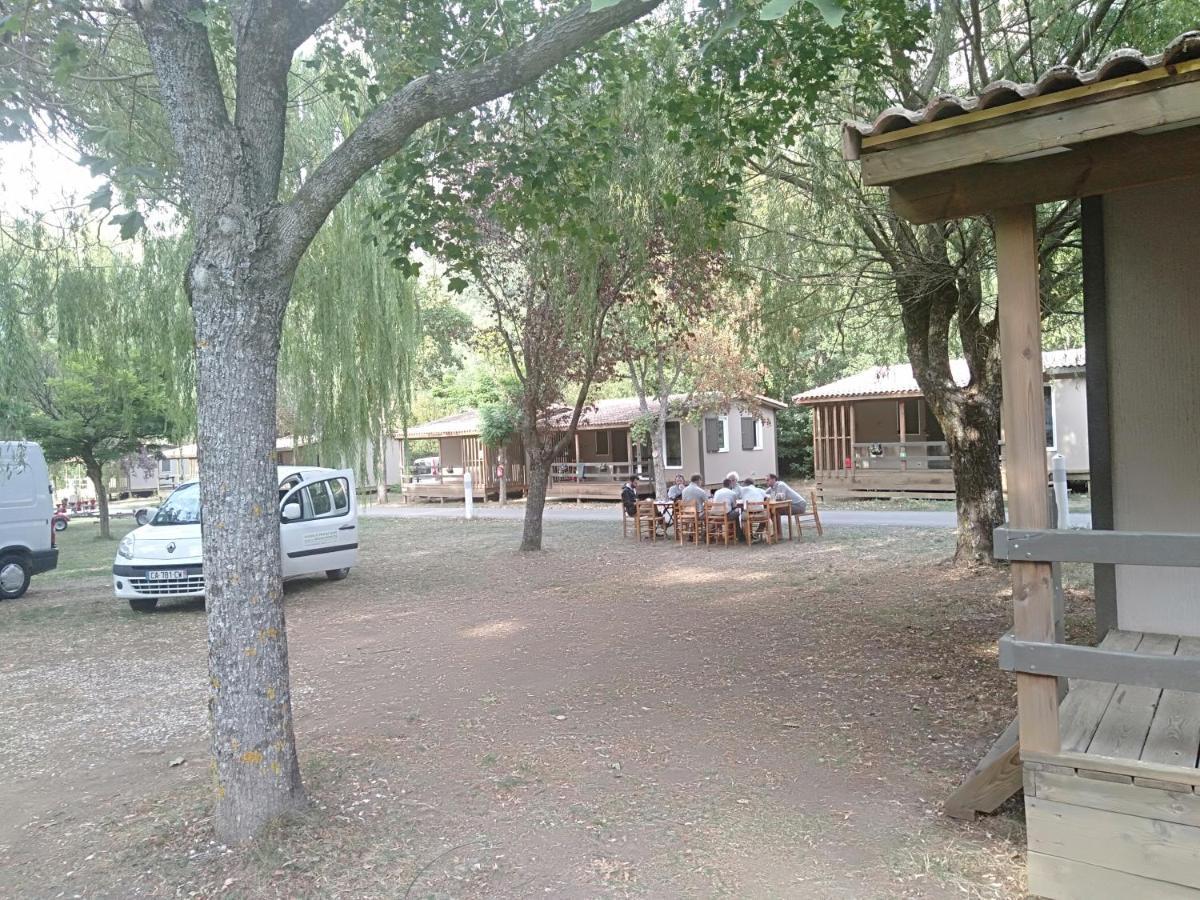Camping Du Lac Saint-Julien-du-Verdon Zewnętrze zdjęcie