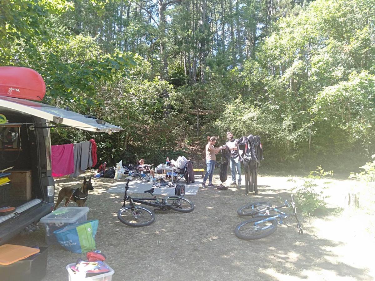 Camping Du Lac Saint-Julien-du-Verdon Zewnętrze zdjęcie
