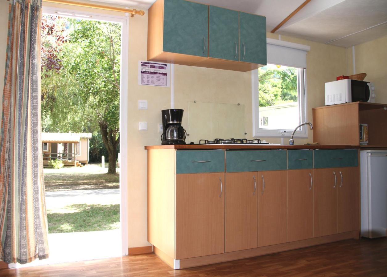 Camping Du Lac Saint-Julien-du-Verdon Zewnętrze zdjęcie