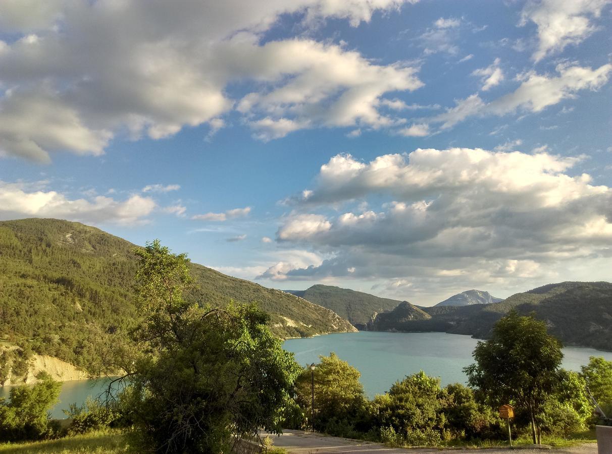 Camping Du Lac Saint-Julien-du-Verdon Zewnętrze zdjęcie